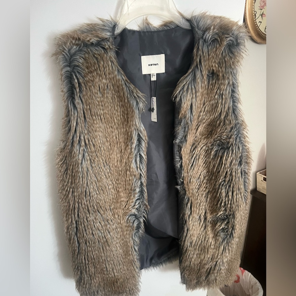 Faux Fur Vest with Gray and Brown Tones